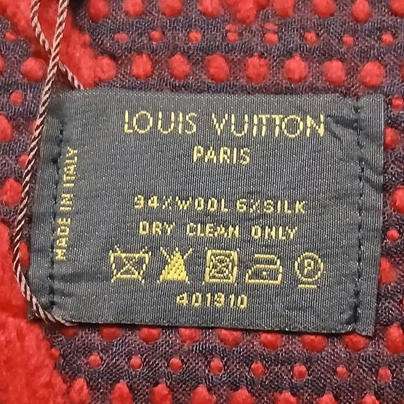 LOUIS VUITTON LV Classic Luxury Vintage Red Black Wool & Silk Monogram Scarf - Picture 15 of 15